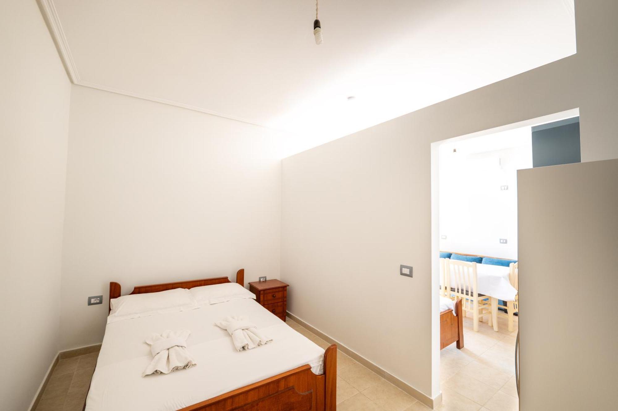 Vila Celi Sarande Exterior photo